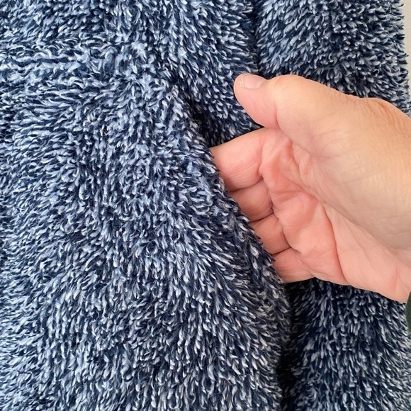 Fuzzy O'Neill pullover fleece super soft EUC read description - Picture 6 of 9